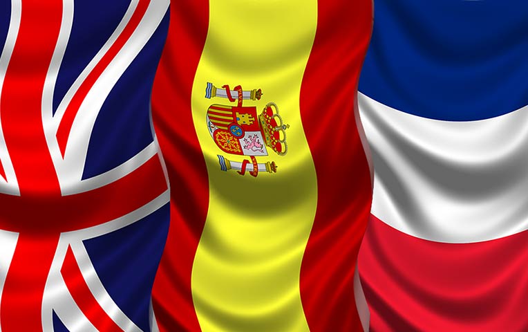Французский фран. Испания Британия. Флаг Испании и Франции. Английский французский испанский. Французский и испанский флаг.